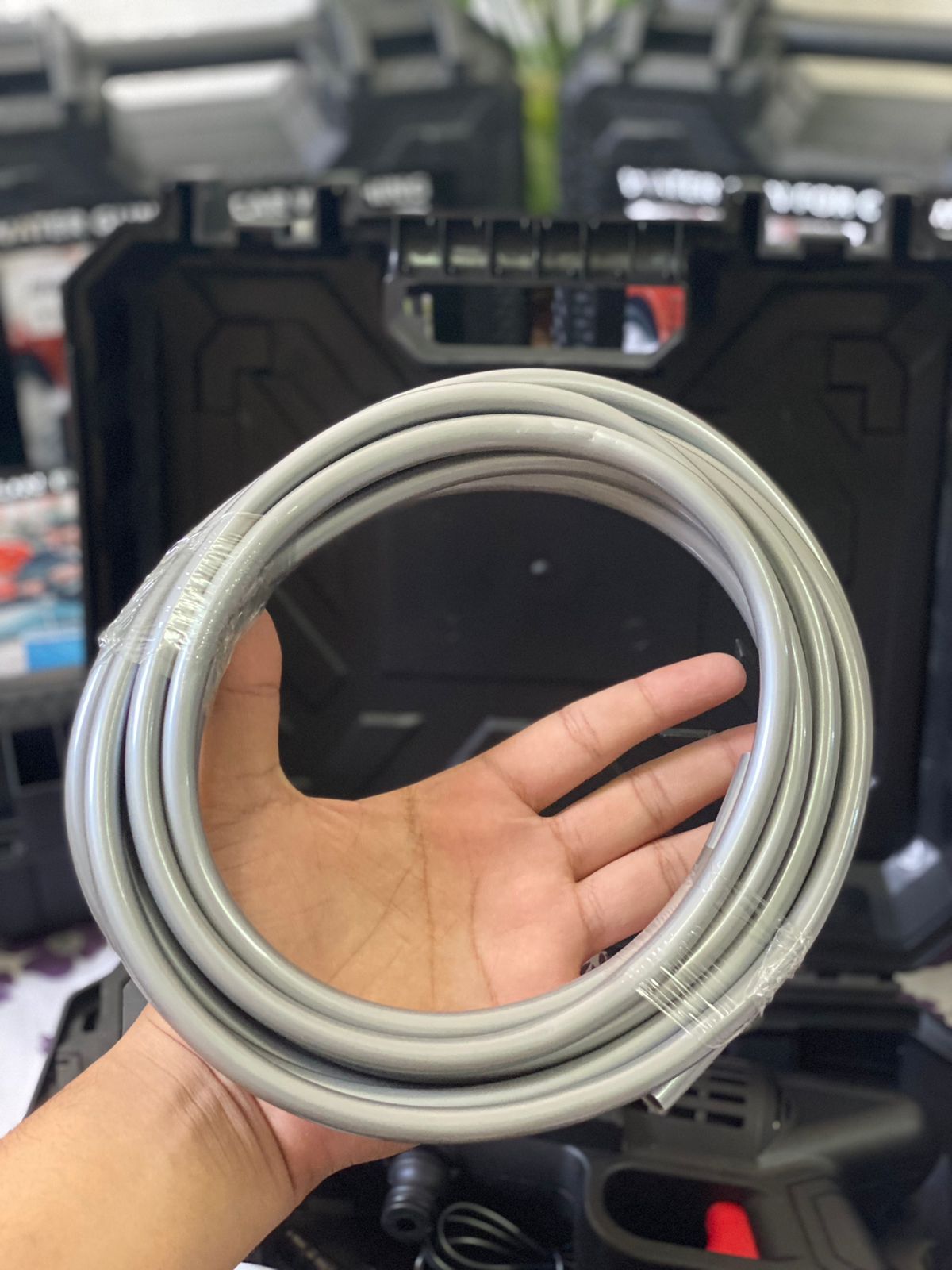 Double Battery Car Washer Gun – مسدس غسيل سيارات ببطاريتين