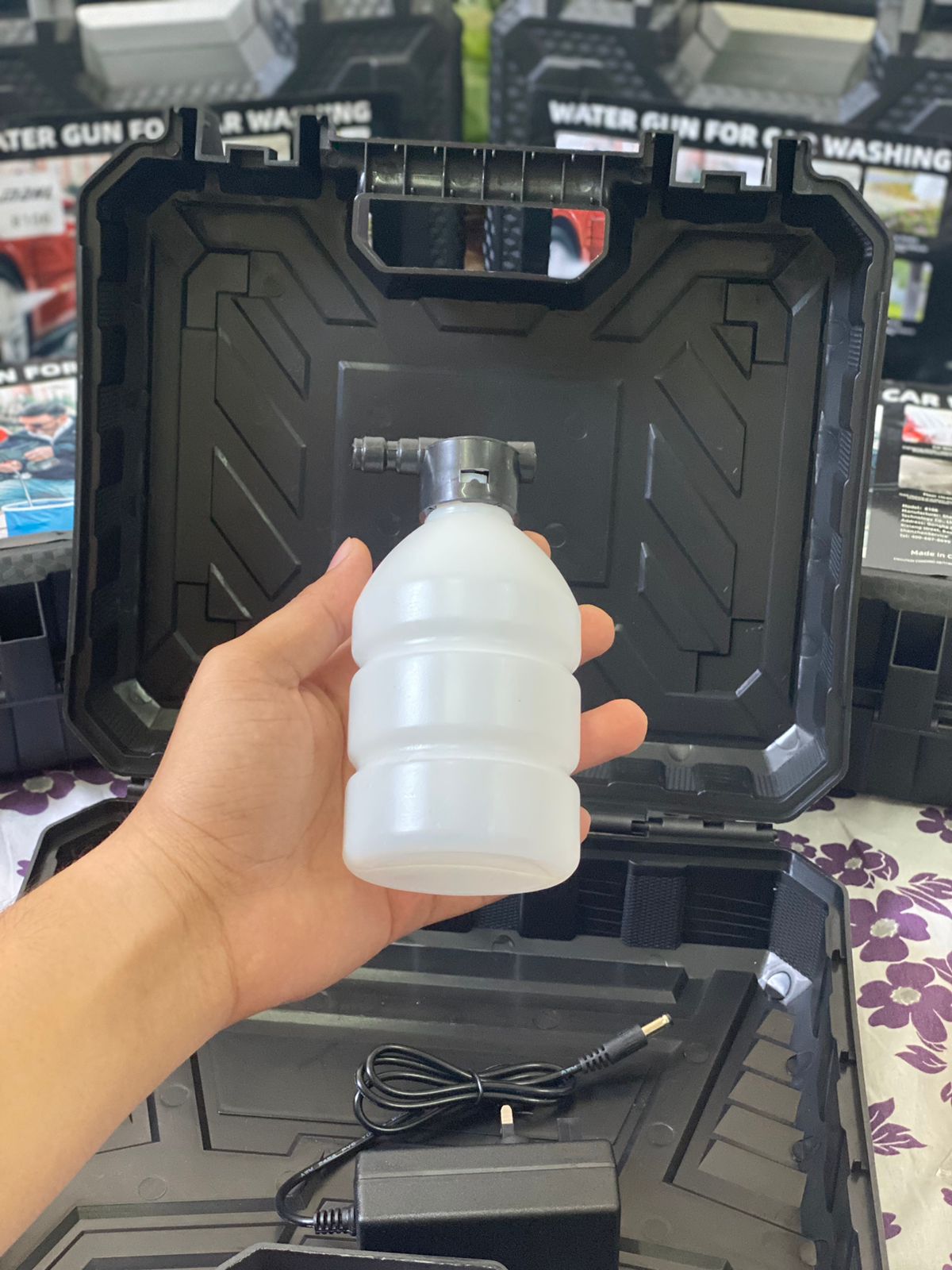 Double Battery Car Washer Gun – مسدس غسيل سيارات ببطاريتين